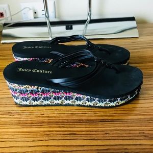 Juicy Couture Black sandals wedges size 7